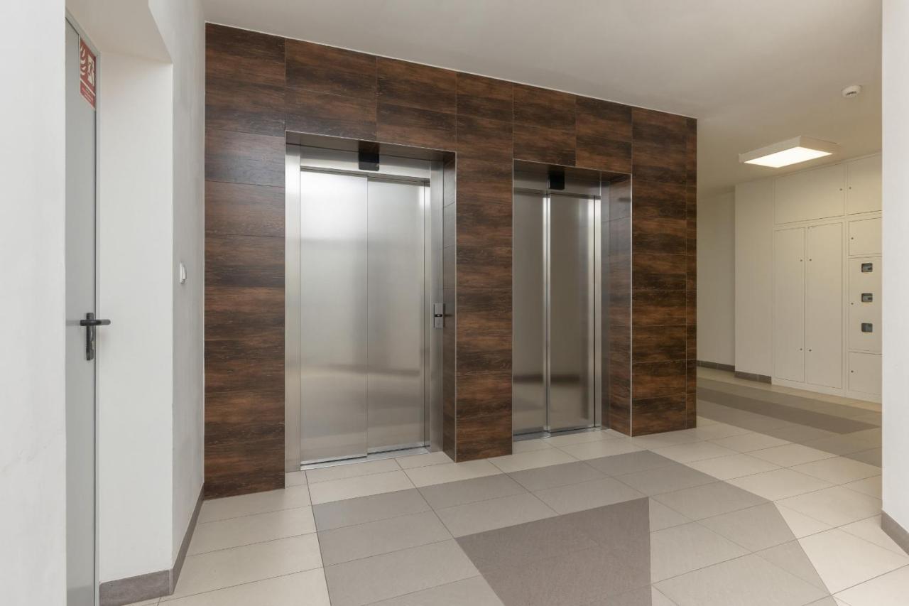 ורשה Quiet Apartment Park Edwarda Szymanskiego By Noclegi Renters מראה חיצוני תמונה